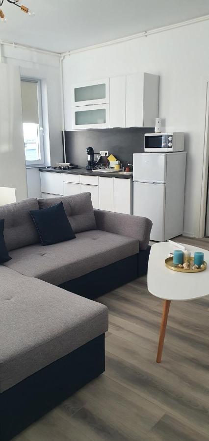 Seashore Residence 5 นาโวดาริ ภายนอก รูปภาพ