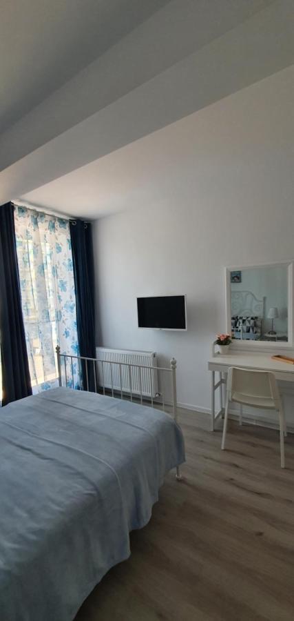 Seashore Residence 5 นาโวดาริ ภายนอก รูปภาพ